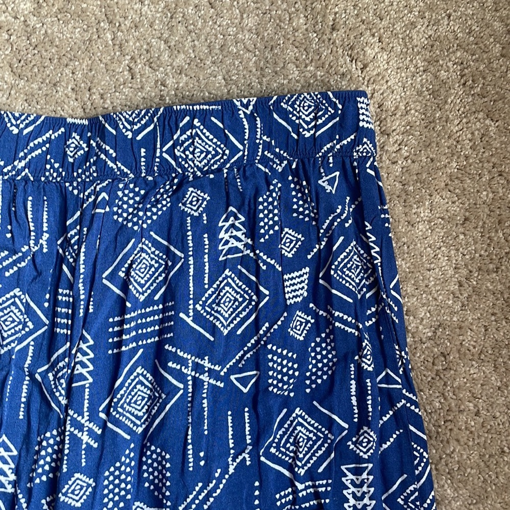 Fun, flowy, printed pants